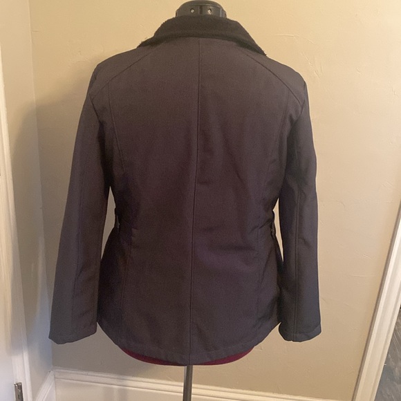 Beautiful, fully lined ladies warm jacket - Picture 2 of 8